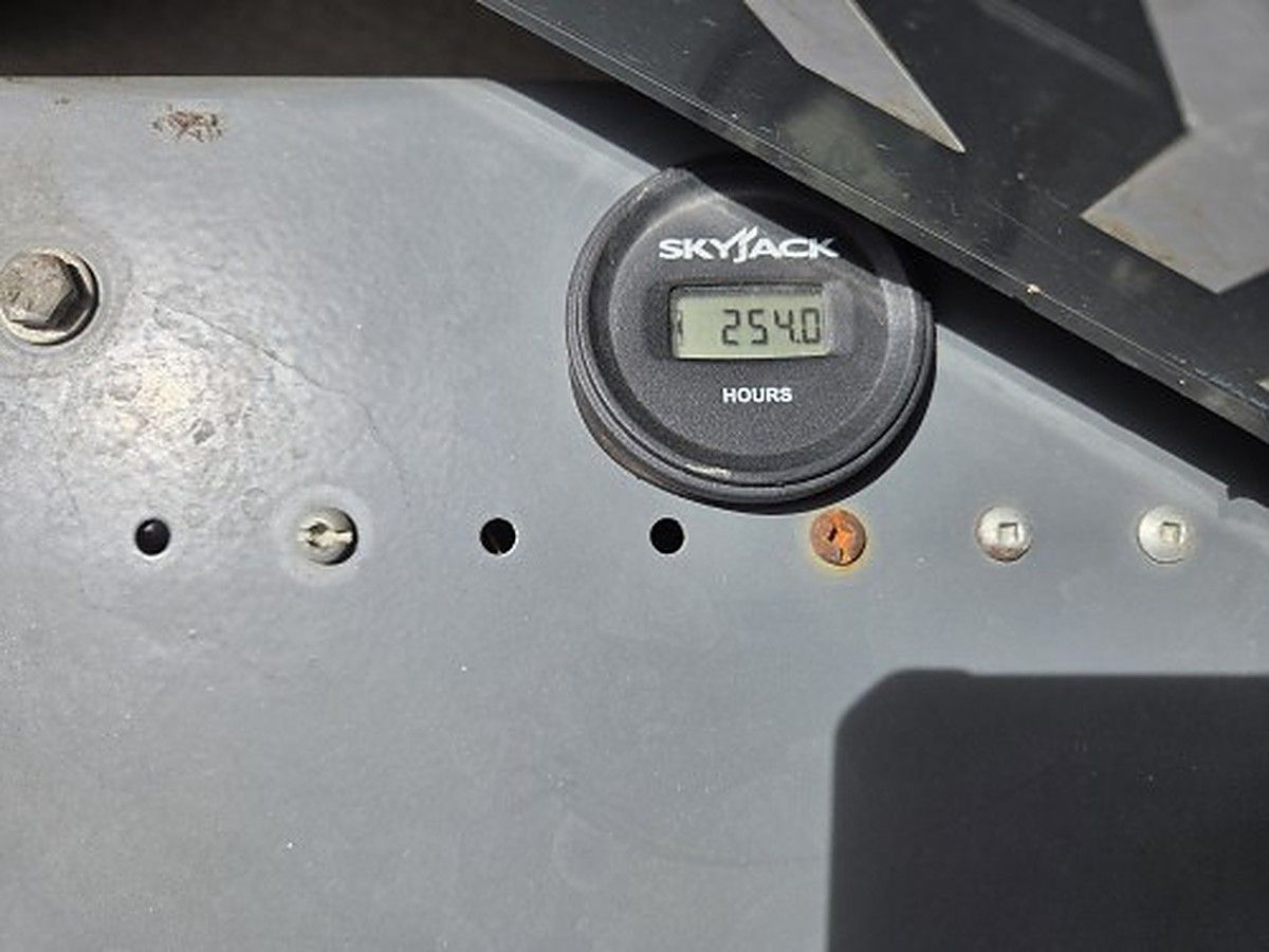 SKYJACK SJIII3219 photo 4