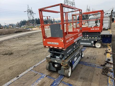 2019 SKYJACK SJIII3219 Scissor Lift 19' Electric
