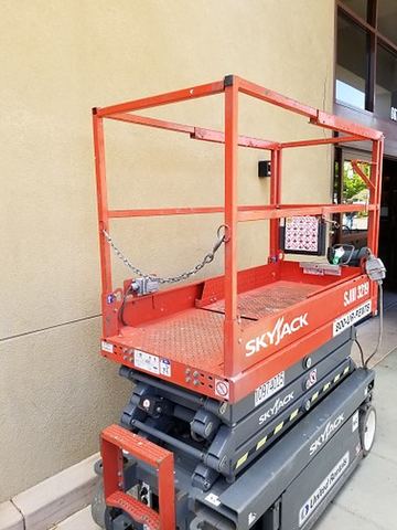 2019 SKYJACK SJIII3219 Scissor Lift 19' Electric