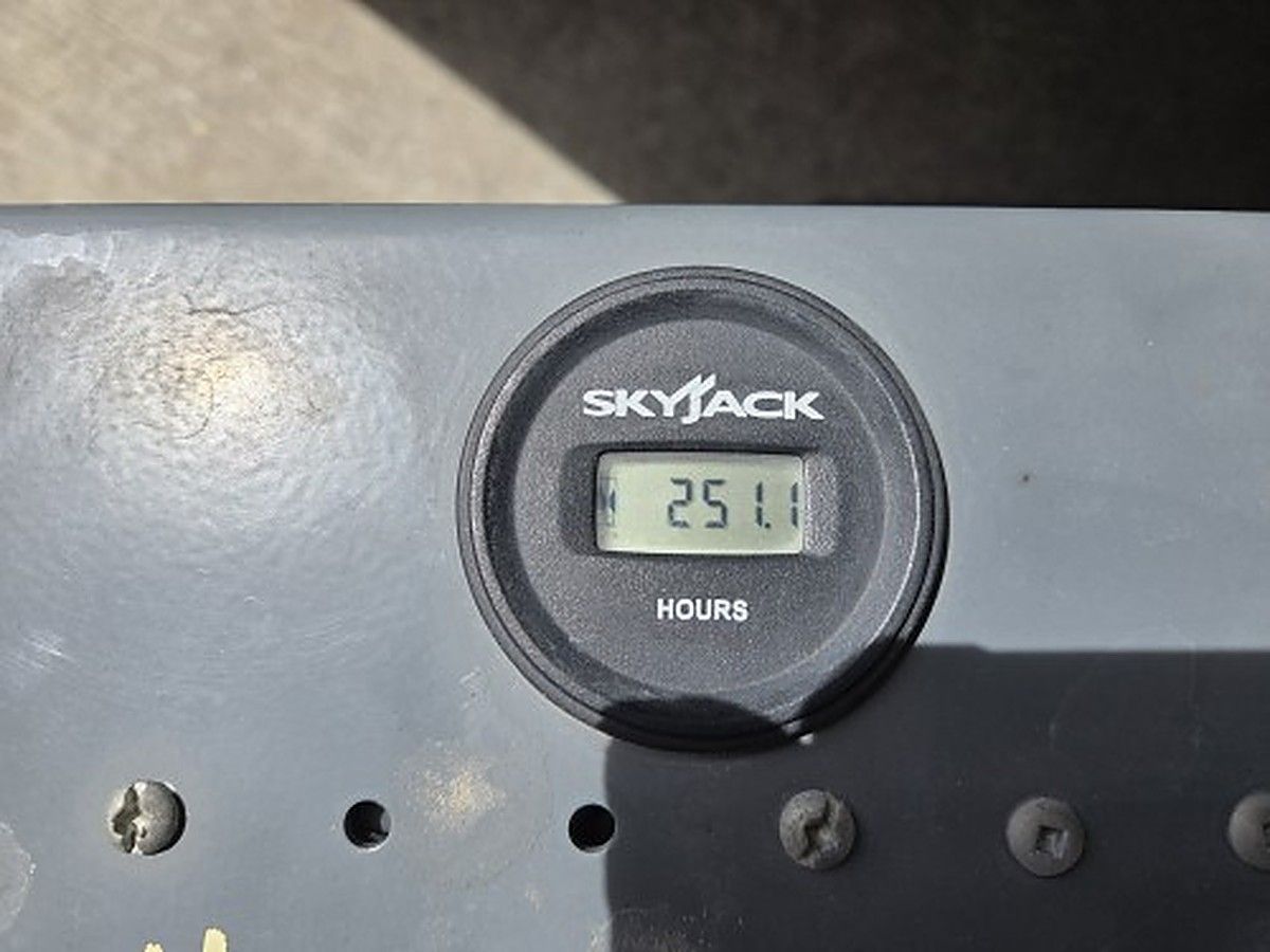 SKYJACK SJIII3219 photo 5