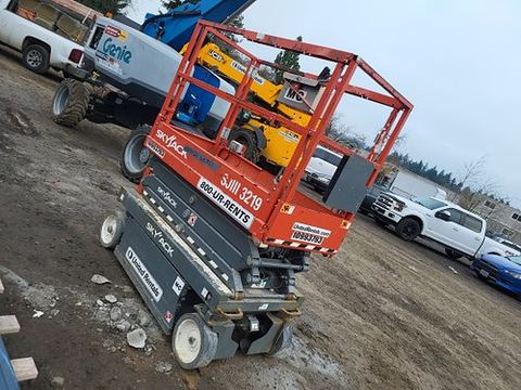 2019 SKYJACK SJIII3219 Scissor Lift 19' Electric