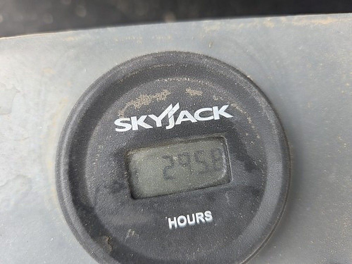 SKYJACK SJIII3219 photo 8