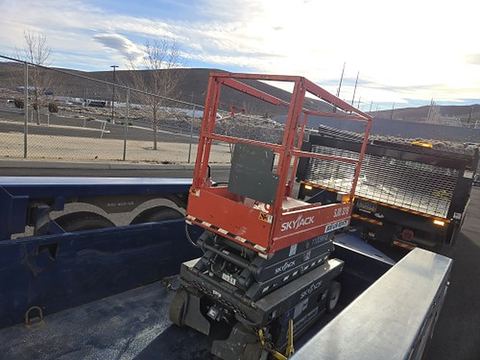 2019 SKYJACK SJIII3219 Scissor Lift 19' Electric