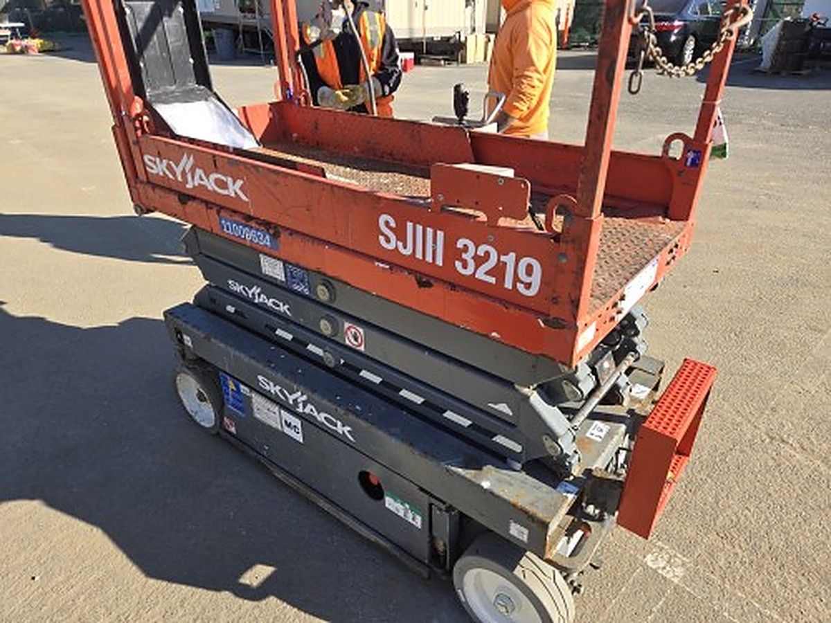 SKYJACK SJIII3219 photo 2