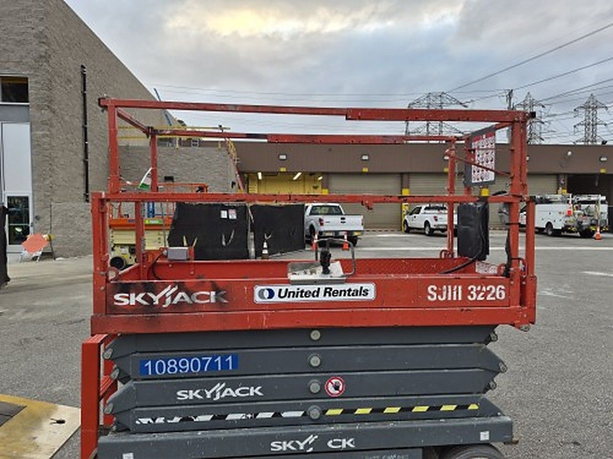 SKYJACK SJIII3226 photo 2