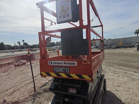 2019 SKYJACK SJIII3226 Scissor Lift 24-26' Electric 30-36" Wide