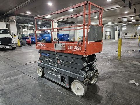 2019 SKYJACK SJIII3226 Scissor Lift 24-26' Electric 30-36" Wide