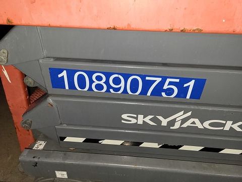 2019 SKYJACK SJIII3226 Scissor Lift 24-26' Electric 30-36" Wide