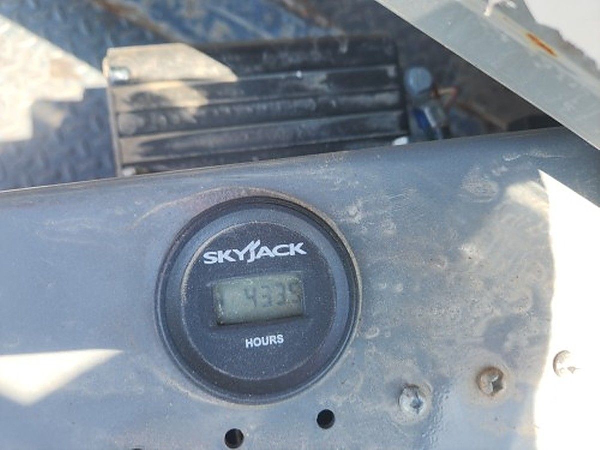SKYJACK SJIII3226 photo 9