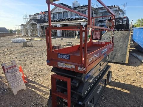 2019 SKYJACK SJIII3226 Scissor Lift 24-26' Electric 30-36" Wide