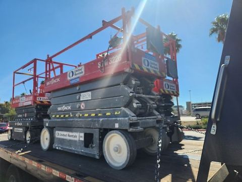 2019 SKYJACK SJIII3226 Scissor Lift 24-26' Electric 30-36" Wide