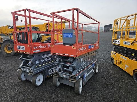 2019 SKYJACK SJIII3226 Scissor Lift 24-26' Electric 30-36" Wide