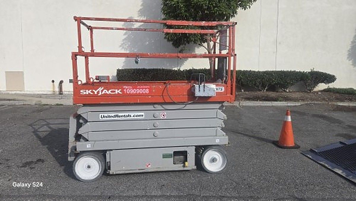 SKYJACK SJIII3226 photo 2