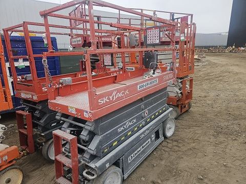 2019 SKYJACK SJIII3226 Scissor Lift 24-26' Electric 30-36" Wide