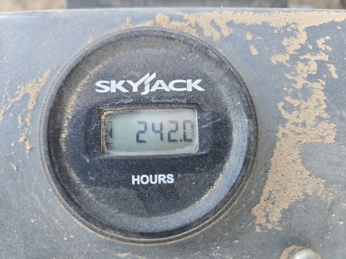 SKYJACK SJIII3226 photo 9