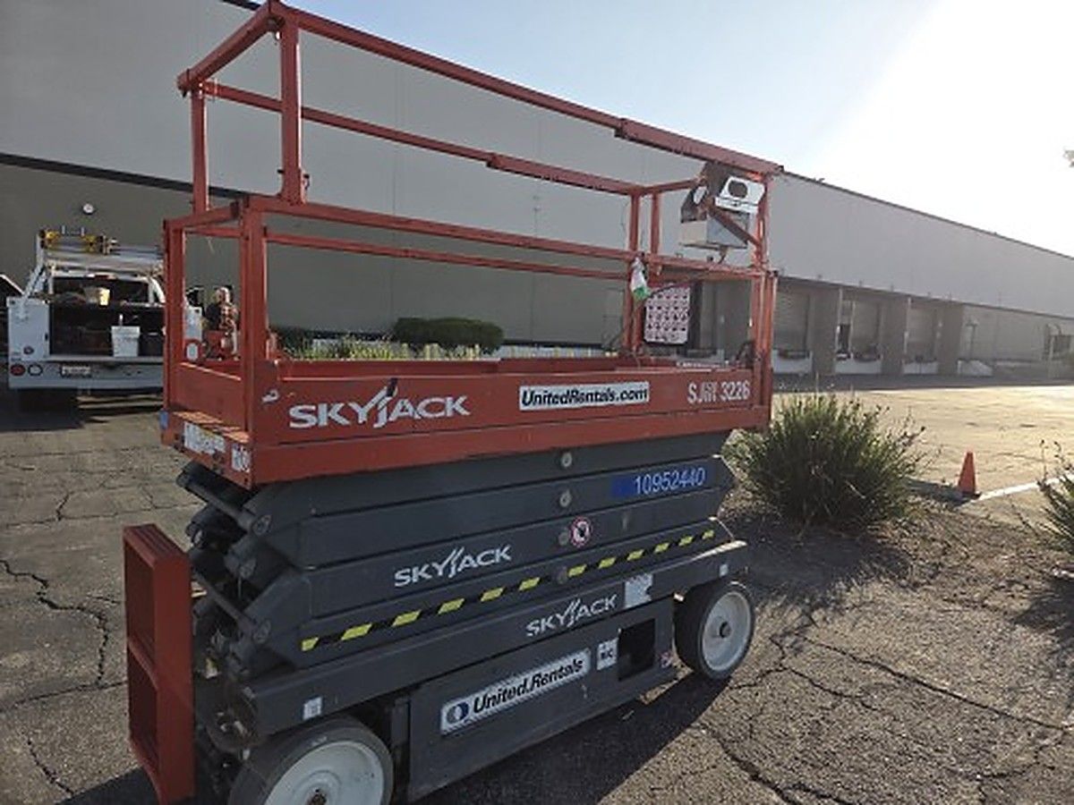 SKYJACK SJIII3226 photo 2