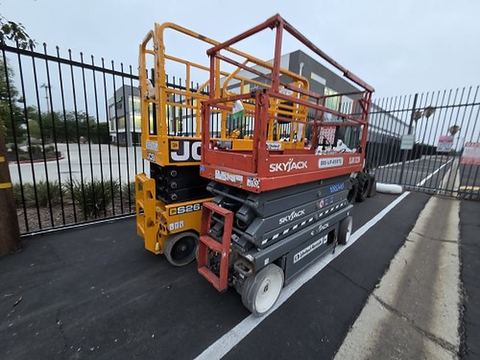 2019 SKYJACK SJIII3226 Scissor Lift 24-26' Electric 30-36" Wide