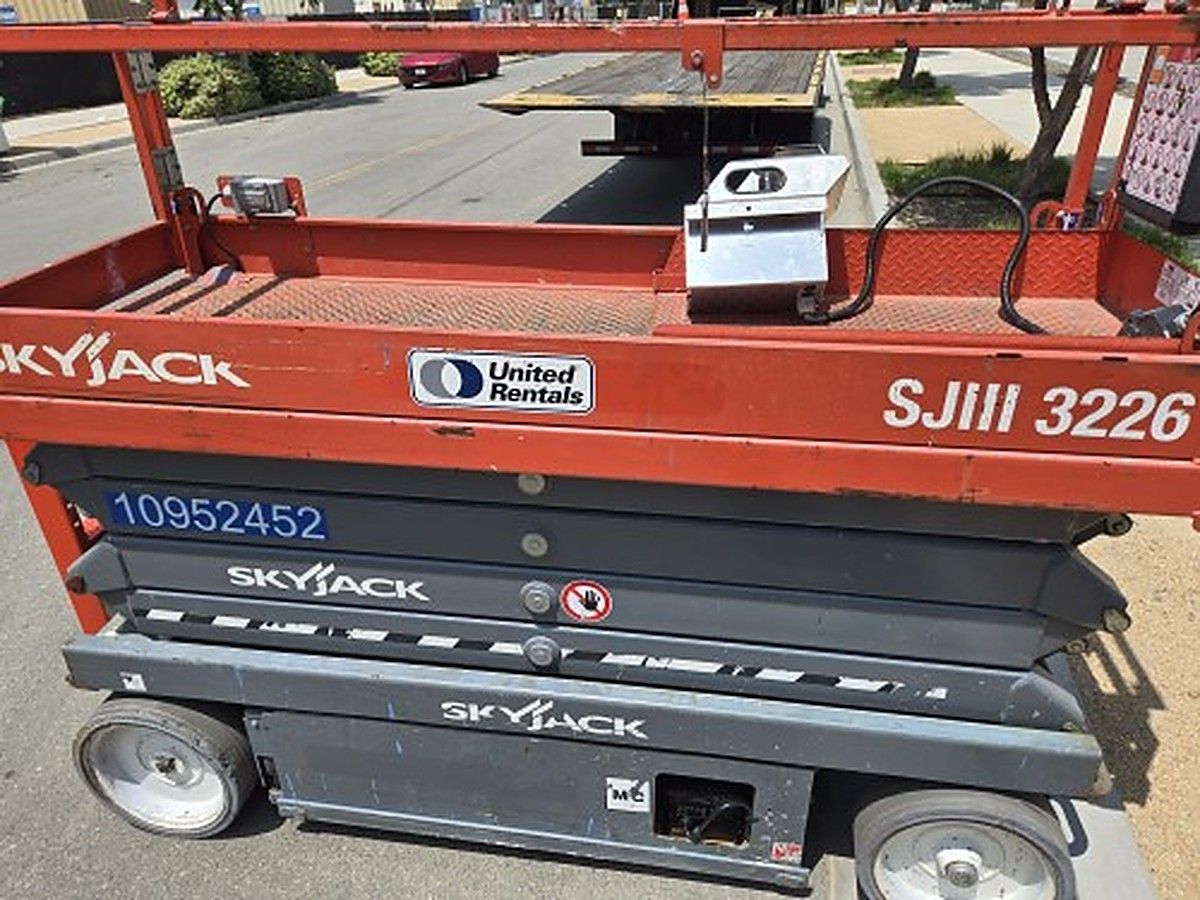 SKYJACK SJIII3226 photo 2