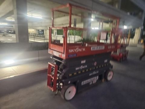 2019 SKYJACK SJIII3226 Scissor Lift 24-26' Electric 30-36" Wide