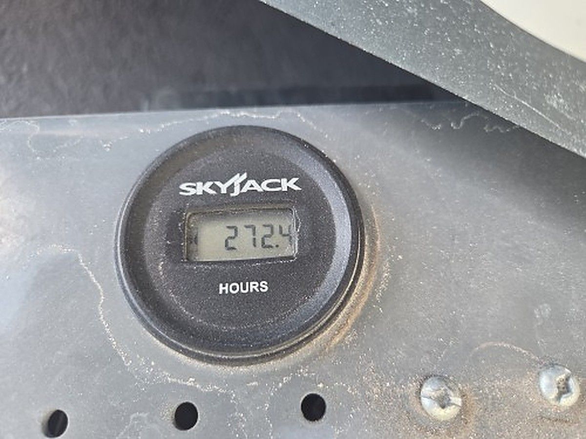 SKYJACK SJIII3226 photo 6