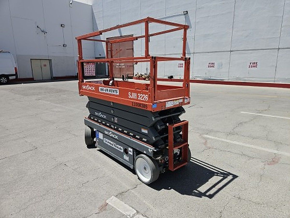 SKYJACK SJIII3226 photo 2