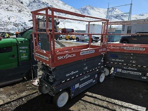 2019 SKYJACK SJIII3226 Scissor Lift 24-26' Electric 30-36" Wide
