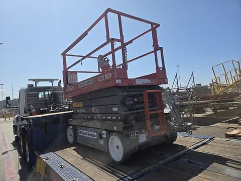 2019 SKYJACK SJIII4626 Scissor Lift 24-26' Electric 46-68" Wide