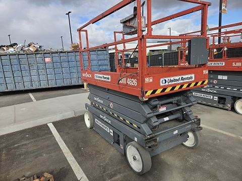 2019 SKYJACK SJIII4626 Scissor Lift 24-26' Electric 46-68" Wide