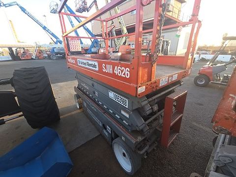 2019 SKYJACK SJIII4626 Scissor Lift 24-26' Electric 46-68" Wide