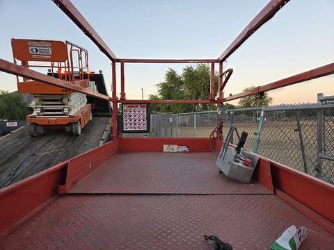 2019 SKYJACK SJIII4632 Scissor Lift 30-35' Electric 46-48" Wide