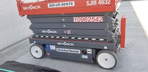 2019 SKYJACK SJIII4632 Scissor Lift 30-35' Electric 46-48" Wide