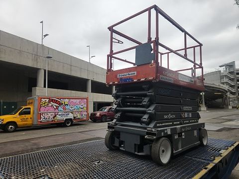 2019 SKYJACK SJIII4740 Scissor Lift 39-40' Electric 45-48"Wide