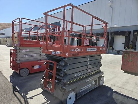 2019 SKYJACK SJIII4740 Scissor Lift 39-40' Electric 45-48"Wide