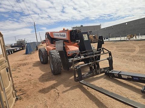 2019 SKYTRAK 10054 Forklift Variable Reach 10000# 50'-62'