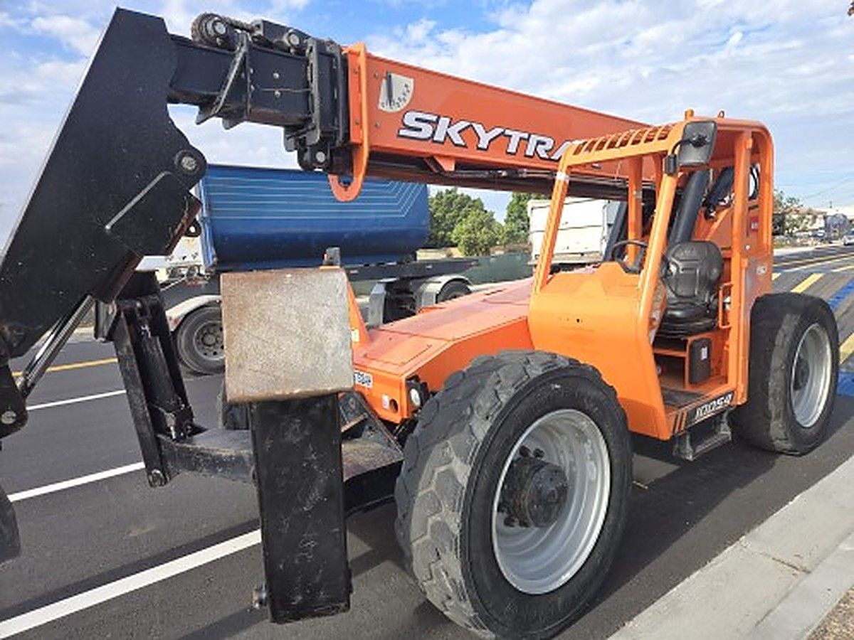 SKYTRAK 10054 photo 3