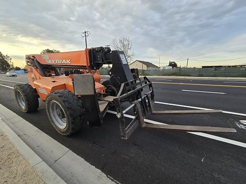 2019 SKYTRAK 10054 Forklift Variable Reach 10000# 50'-62'