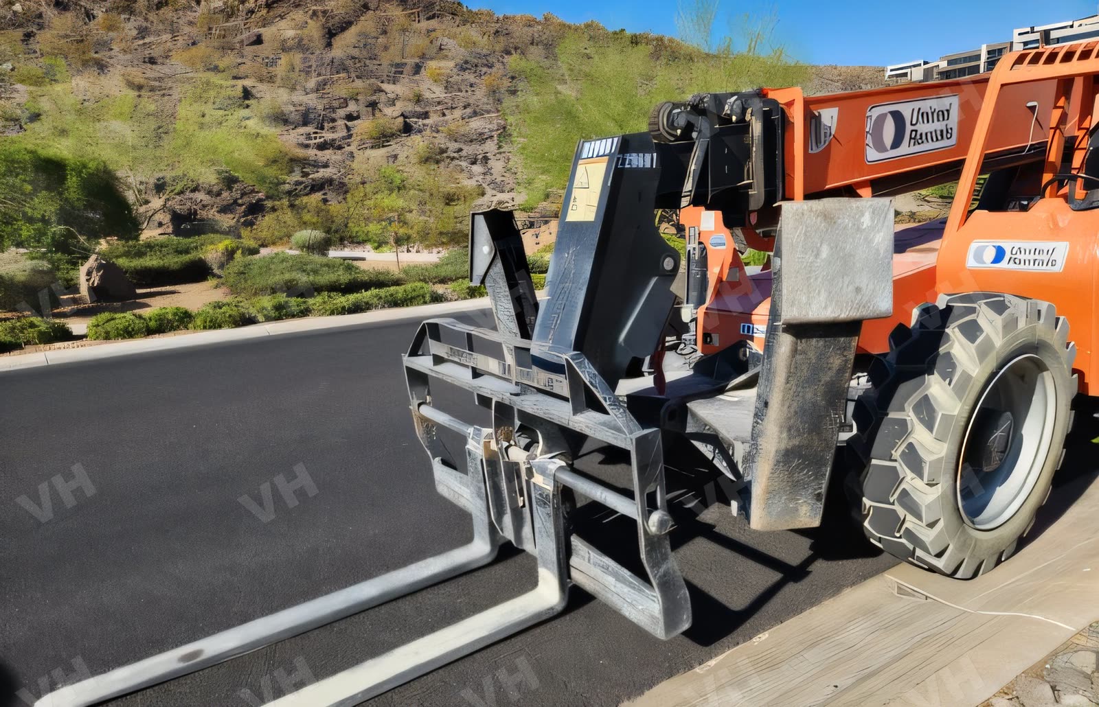 2019 SkyTrak 10054 FORKLIFT VARIABLE REACH 10000# 50'-62' photo 13