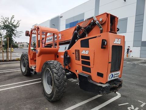2019 SKYTRAK 8042 Forklift Variable Reach 8000# 40-49'
