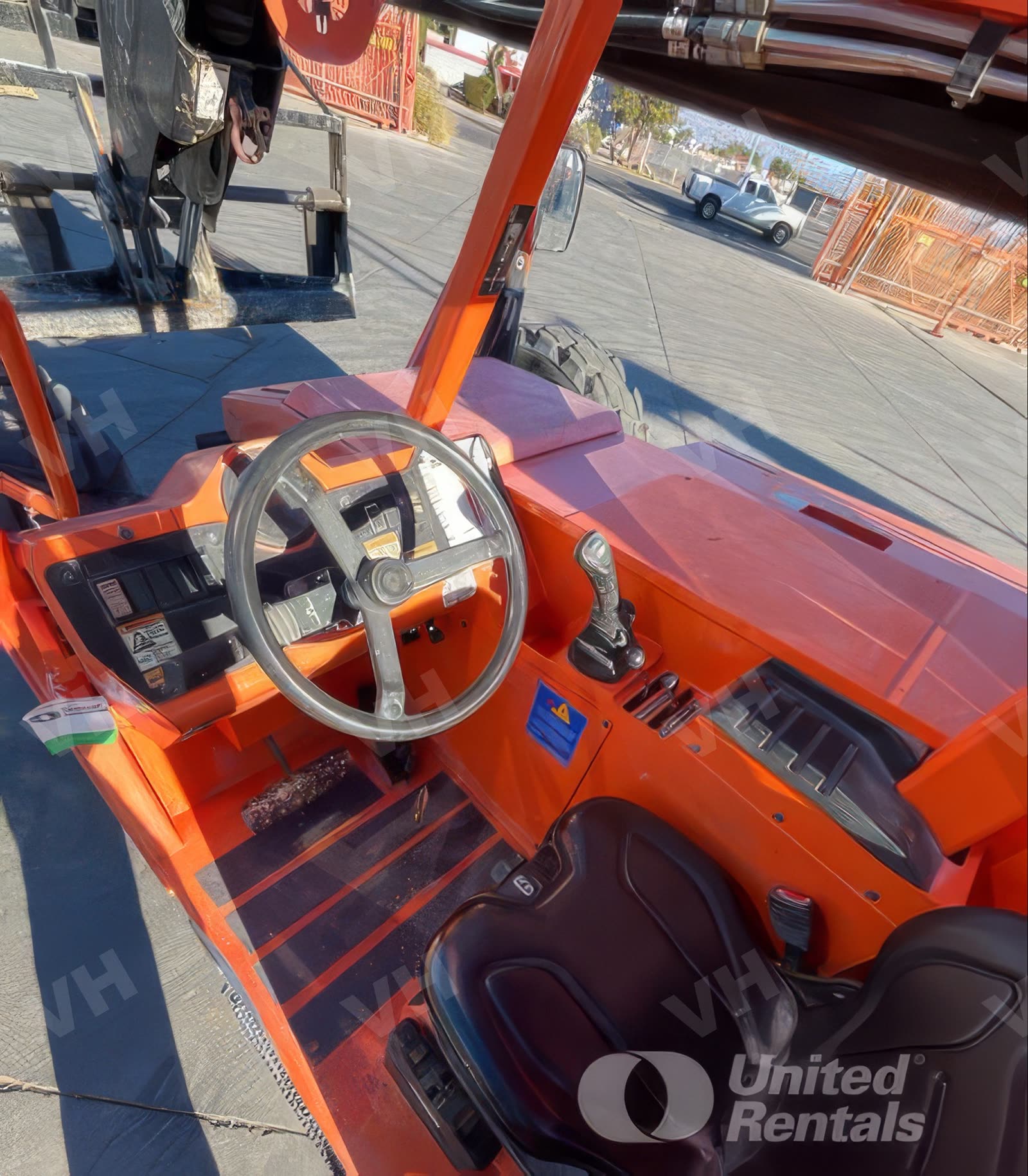 2019 SkyTrak 8042 FORKLIFT VARIABLE REACH 8000# 40-49' photo 6