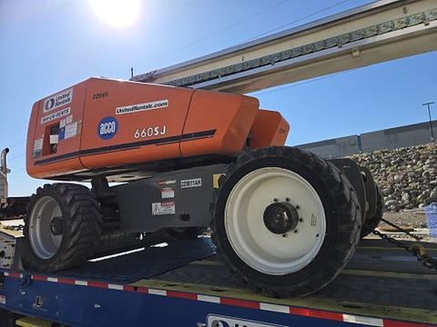 2019 SNORKEL 660SJ Boom 65-70' Telescopic