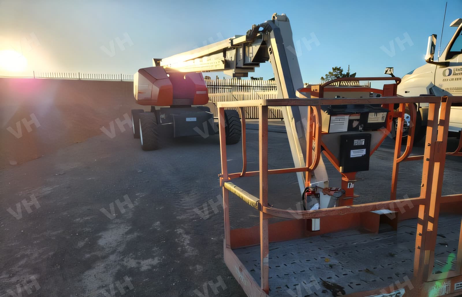 2019 SNORKEL 660SJ BOOM 65-70' TELESCOPIC photo 3