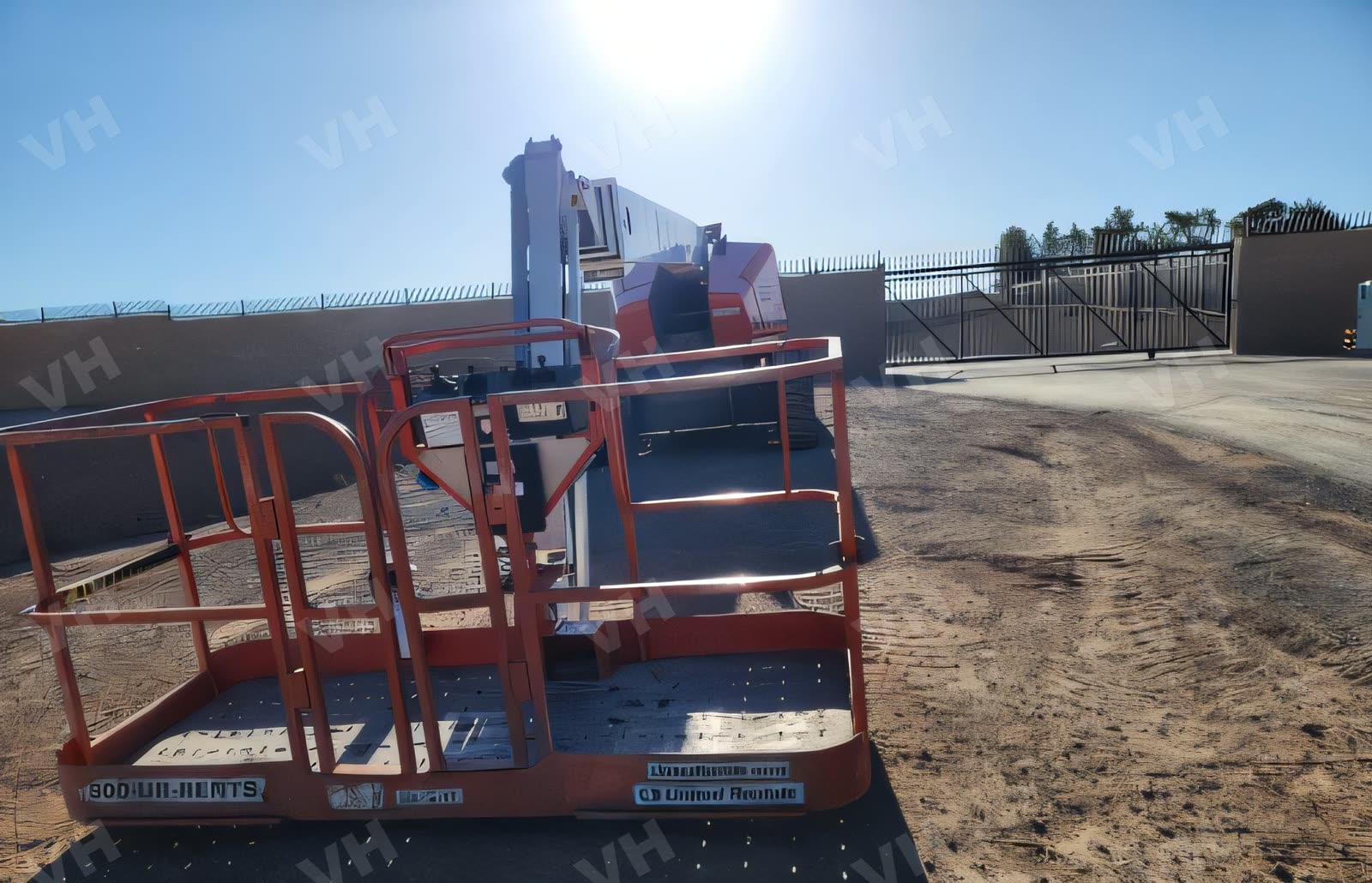 2019 SNORKEL 660SJ BOOM 65-70' TELESCOPIC photo 7