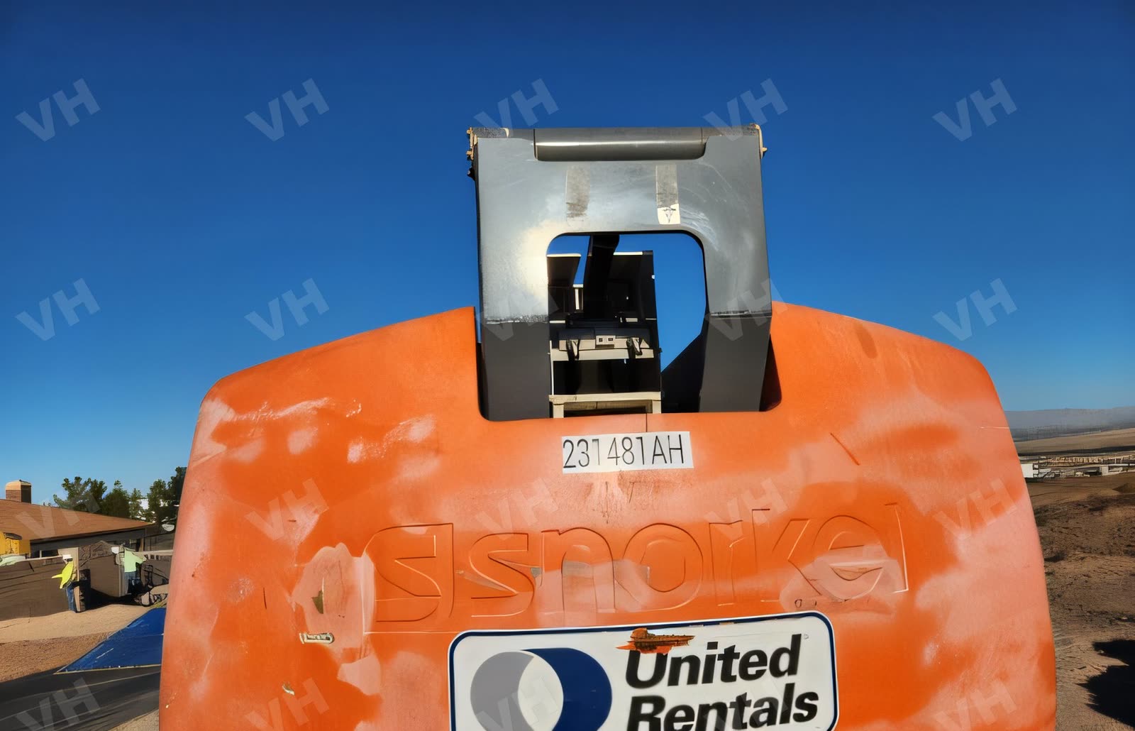 2019 SNORKEL 660SJ BOOM 65-70' TELESCOPIC photo 8