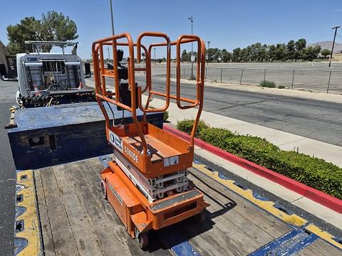 2019 SNORKEL S3010E Scissor Lift 10-13' Electric