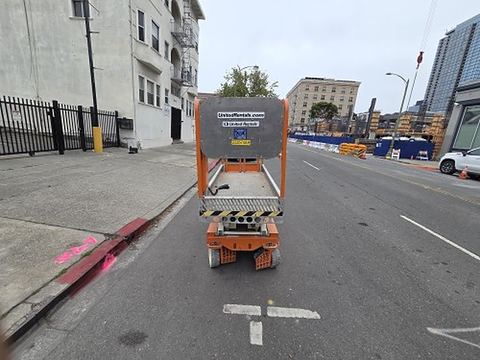 2019 SNORKEL S3215L Scissor Lift 14-18' Electric