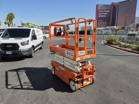 2019 SNORKEL S3219E Scissor Lift 19' Electric