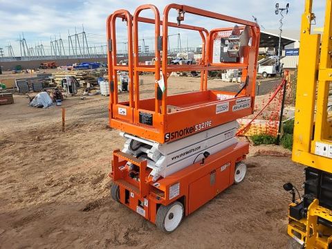2019 SNORKEL S3219E Scissor Lift 19' Electric
