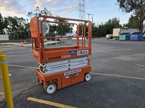 2019 SNORKEL S3219E Scissor Lift 19' Electric