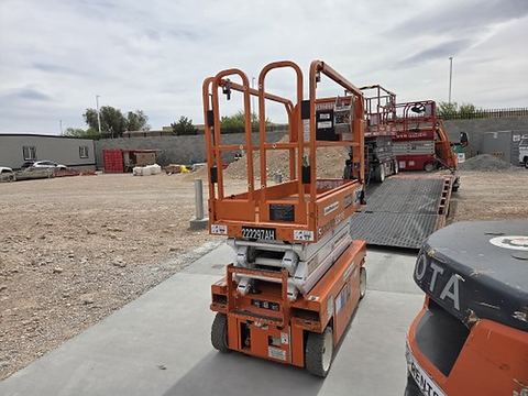 2019 SNORKEL S3219E Scissor Lift 19' Electric