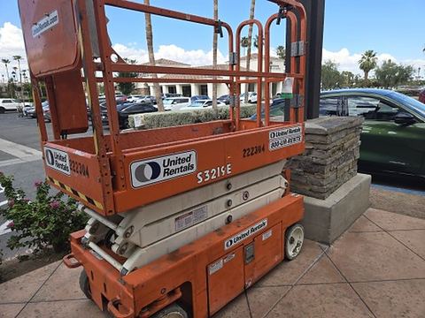 2019 SNORKEL S3219E Scissor Lift 19' Electric